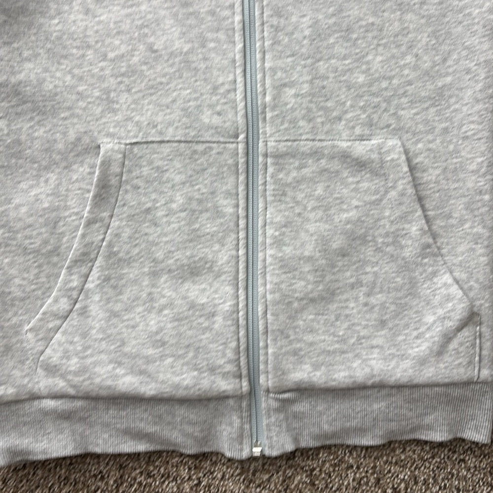Puma full zip up with hood - Picture 5 of 5